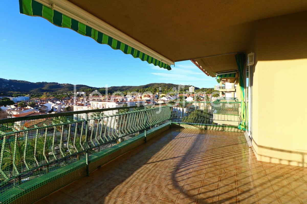 Appartement avec deux terrasses au centre de platja d’aro