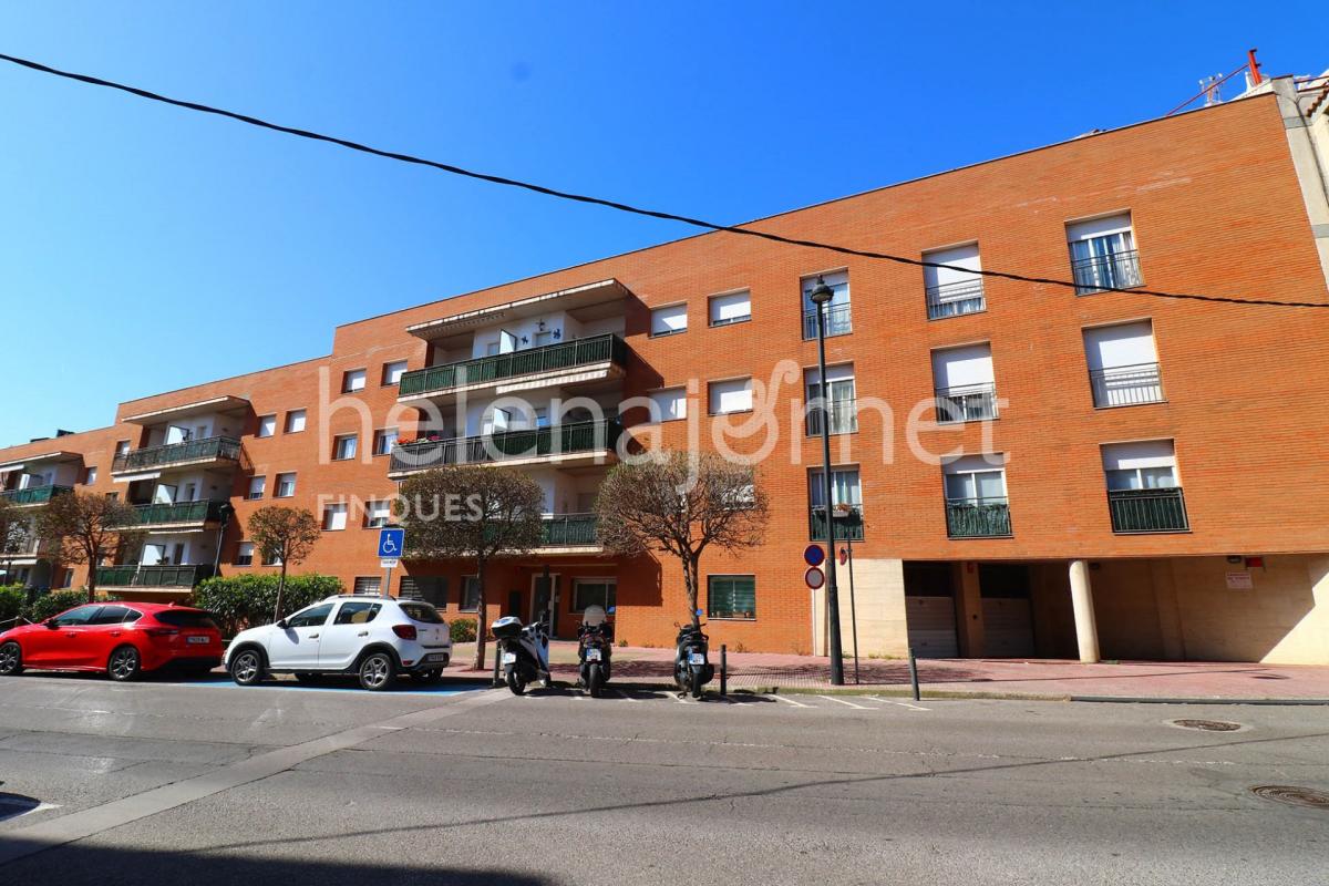 Pàrquing a la zona de l’Avinguda Catalunya, a Sant Feliu de Guíxols