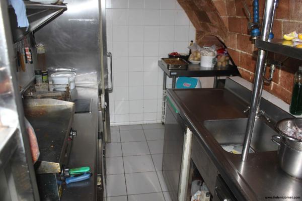 Fantàstic bar-restaurant al costat del Passeig del Mar
