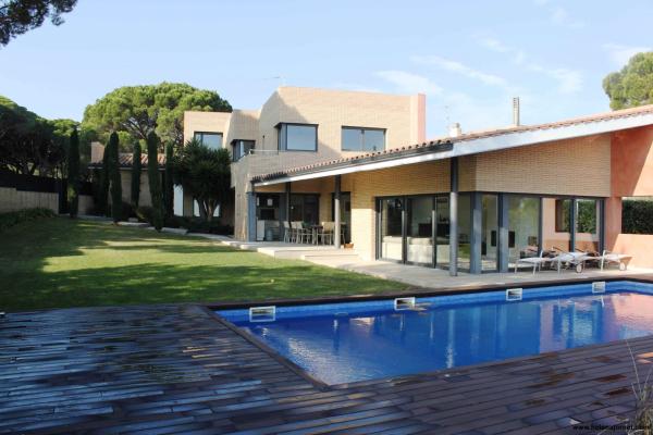 Exclusiva casa en Sant Elm con unas vistas al mar espectaculares