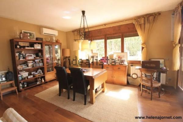 Very charming property located in rosamar