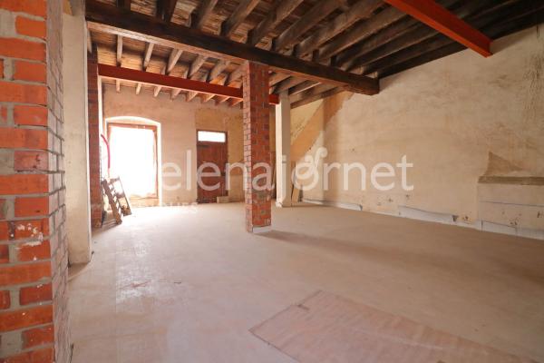 Very charming commercial venue located in the center of sant feliu de guíxols