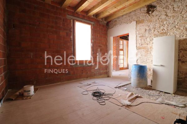 Local comercial a Sant Feliu de Guíxols