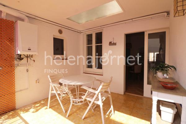 Apartament de 72 m2 ubicat a 10 minuts caminant de la platja de sant feliu de guíxols
