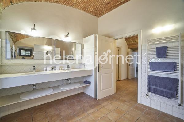 Farmhouse in Llagostera