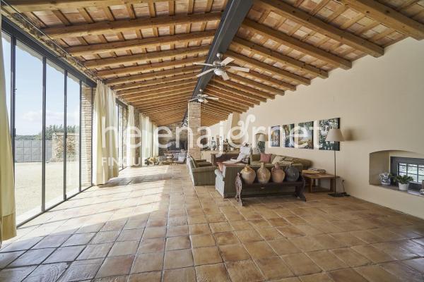 Farmhouse in Llagostera