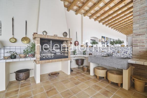 Farmhouse in Llagostera