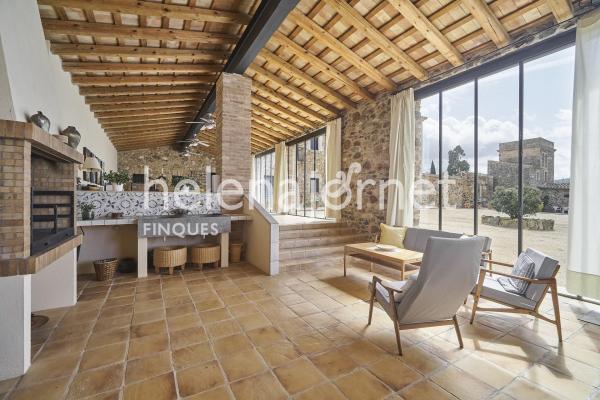 Farmhouse in Llagostera