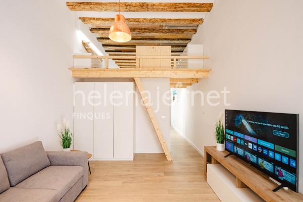 Planta baixa totalment reformada amb molt d’encant