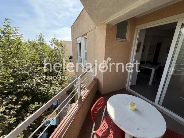 Acollidor apartament de 53 m² situat a només dos minuts caminant de la platja de Sant Antoni de Calonge.