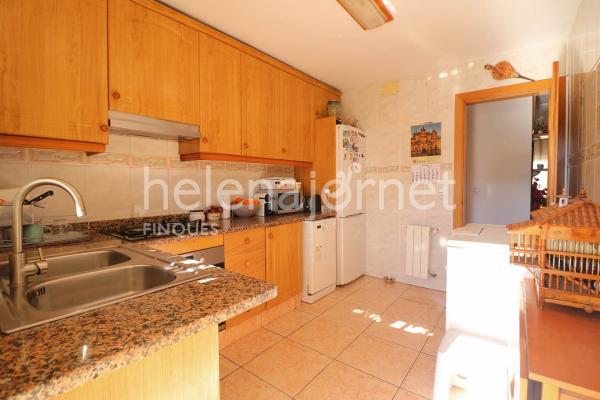 Fantàstic apartament en una zona tranquil·la de sant feliu de guíxols