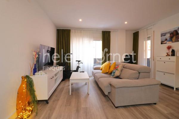 Magnifique appartement situé dans une zone très bien desservie de Sant Feliu de Guíxols