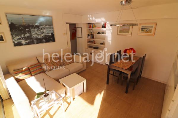 Cozy Apartment with Terrace and Tourist License in Platja d’Aro