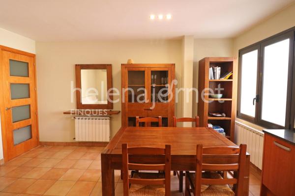 Magnífica casa amb garatge i pati a prop del centre de Sant Feliu de Guíxols