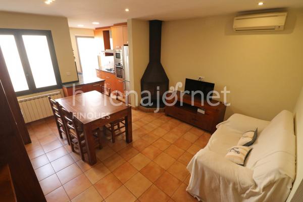 Magnífica casa amb garatge i pati a prop del centre de Sant Feliu de Guíxols