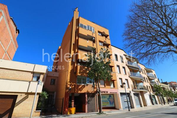 Acollidor pis a la zona del Monestir de Sant Feliu de Guíxols