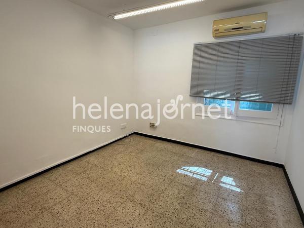 Local comercial a Sant Feliu de Guíxols