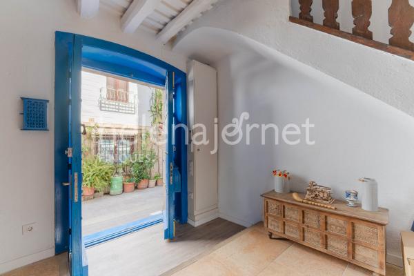 Magnífica Casa de Poble amb Encant al Centre de Tossa de Mar
