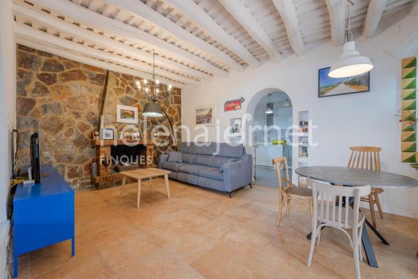 Casa adossada a Tossa de mar
